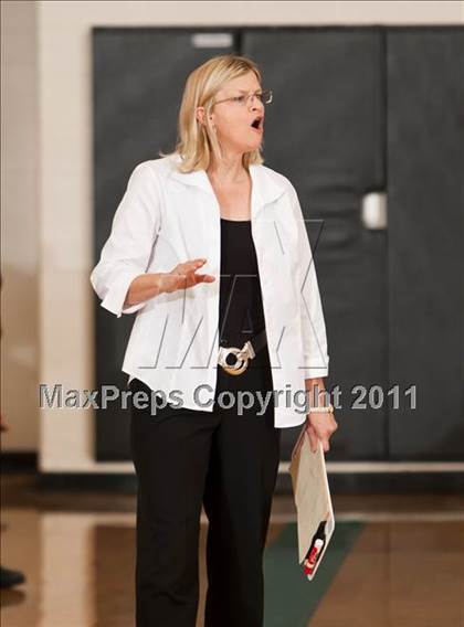 Thumbnail 1 in MacArthur vs Duncanville (McDonald's Texas Invitational) photogallery.