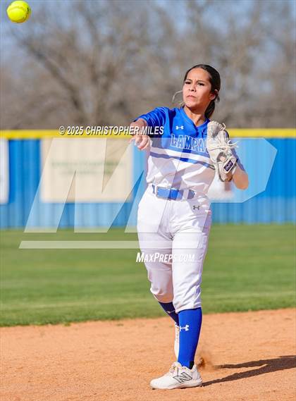 Thumbnail 2 in Gateway @ Lampasas photogallery.