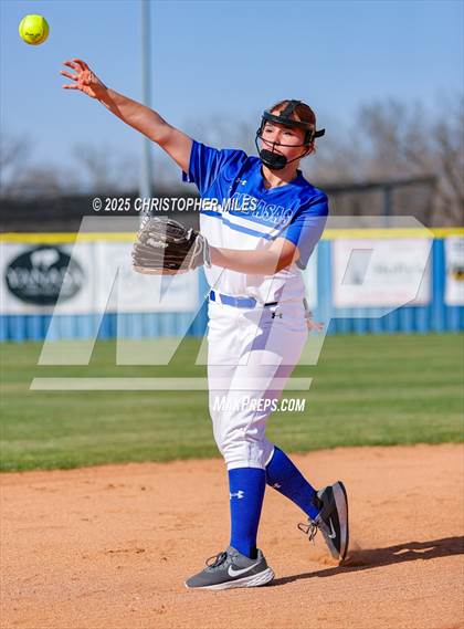 Thumbnail 3 in Gateway @ Lampasas photogallery.
