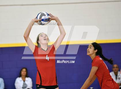 Thumbnail 2 in Mater Dei vs. Harvard-Westlake (Durango Fall Classic) photogallery.