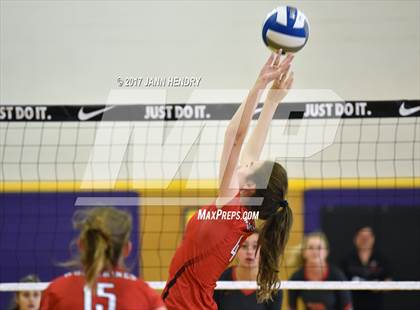 Thumbnail 2 in Mater Dei vs. Harvard-Westlake (Durango Fall Classic) photogallery.