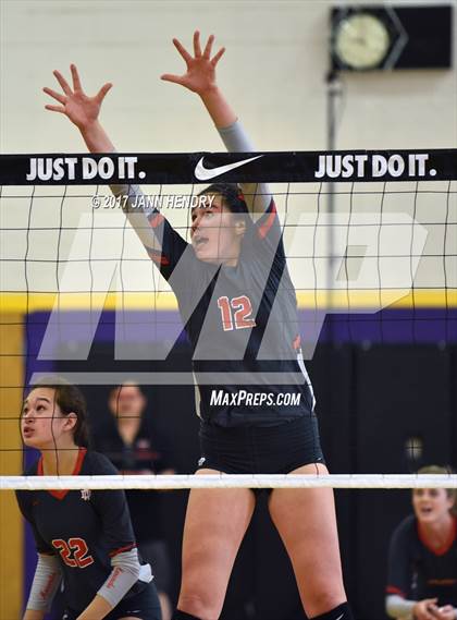 Thumbnail 2 in Mater Dei vs. Harvard-Westlake (Durango Fall Classic) photogallery.