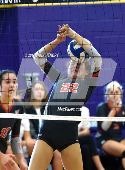 Thumbnail 3 in Mater Dei vs. Harvard-Westlake (Durango Fall Classic) photogallery.