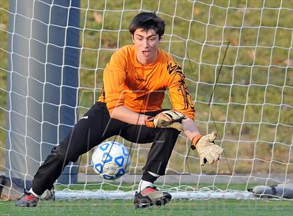 Thumbnail 3 in Brentwood vs Half Hollow Hills East (Section 11 Class AA Final) photogallery.