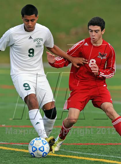 Thumbnail 2 in Brentwood vs Half Hollow Hills East (Section 11 Class AA Final) photogallery.