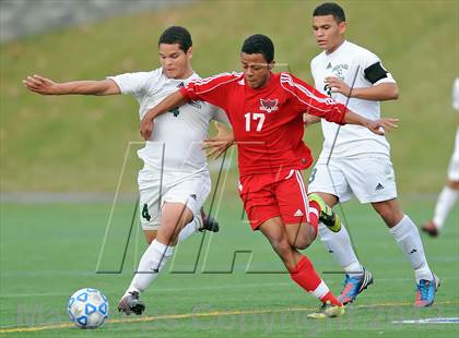 Thumbnail 2 in Brentwood vs Half Hollow Hills East (Section 11 Class AA Final) photogallery.