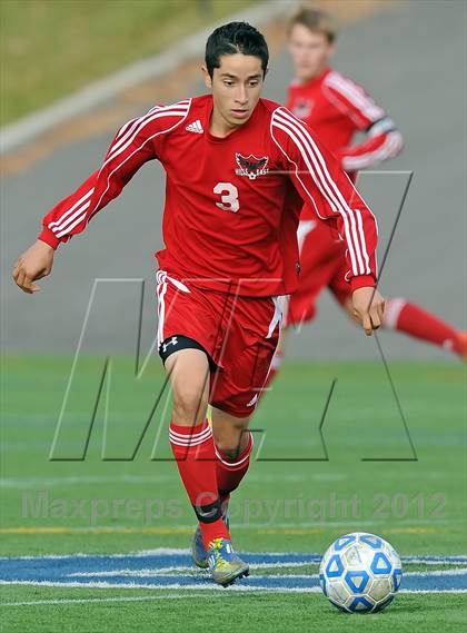 Thumbnail 3 in Brentwood vs Half Hollow Hills East (Section 11 Class AA Final) photogallery.