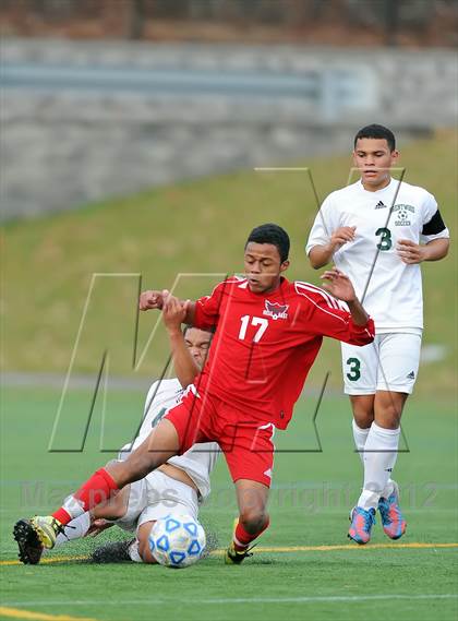 Thumbnail 3 in Brentwood vs Half Hollow Hills East (Section 11 Class AA Final) photogallery.