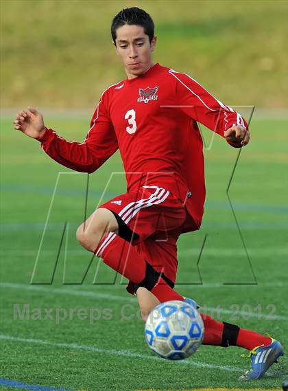 Thumbnail 3 in Brentwood vs Half Hollow Hills East (Section 11 Class AA Final) photogallery.