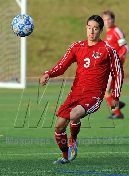 Thumbnail 2 in Brentwood vs Half Hollow Hills East (Section 11 Class AA Final) photogallery.