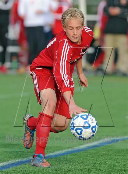 Thumbnail 1 in Brentwood vs Half Hollow Hills East (Section 11 Class AA Final) photogallery.