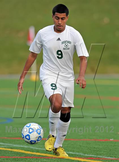 Thumbnail 1 in Brentwood vs Half Hollow Hills East (Section 11 Class AA Final) photogallery.