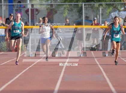 Thumbnail 1 in AIA Track & Field Championships (Girls 100/400m Dash DIV 1 & 3) photogallery.