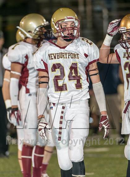 Thumbnail 3 in St. Mary's vs. Newburyport photogallery.