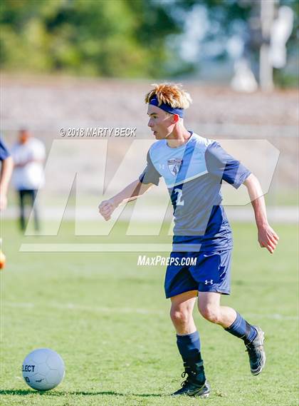 Thumbnail 3 in Helias vs Father Tolton (Richard Wilson Capital City Classic) photogallery.
