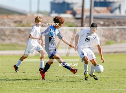 Thumbnail 2 in Helias vs Father Tolton (Richard Wilson Capital City Classic) photogallery.