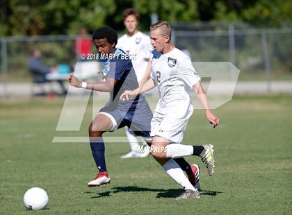 Thumbnail 2 in Helias vs Father Tolton (Richard Wilson Capital City Classic) photogallery.