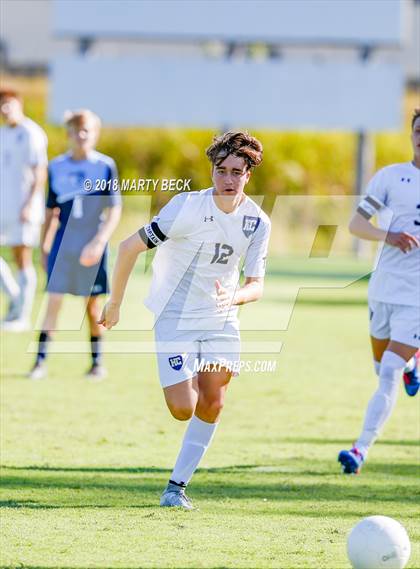 Thumbnail 1 in Helias vs Father Tolton (Richard Wilson Capital City Classic) photogallery.
