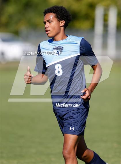 Thumbnail 3 in Helias vs Father Tolton (Richard Wilson Capital City Classic) photogallery.