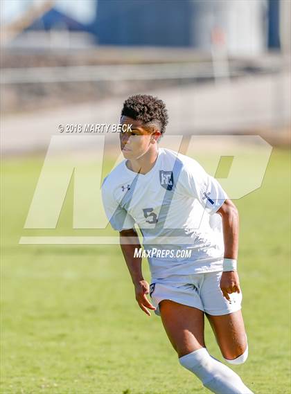 Thumbnail 3 in Helias vs Father Tolton (Richard Wilson Capital City Classic) photogallery.