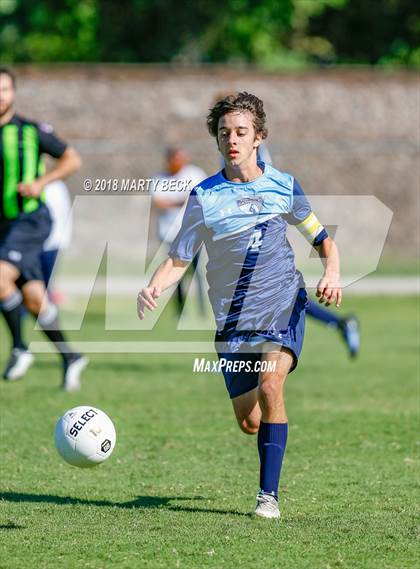 Thumbnail 3 in Helias vs Father Tolton (Richard Wilson Capital City Classic) photogallery.