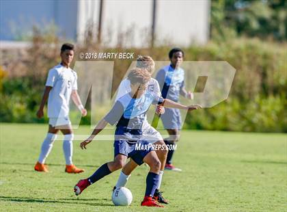 Thumbnail 3 in Helias vs Father Tolton (Richard Wilson Capital City Classic) photogallery.