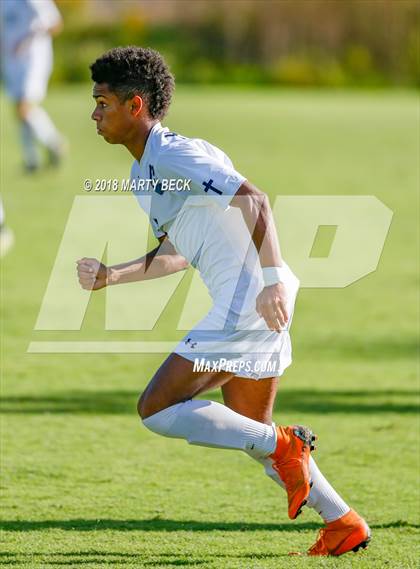 Thumbnail 1 in Helias vs Father Tolton (Richard Wilson Capital City Classic) photogallery.