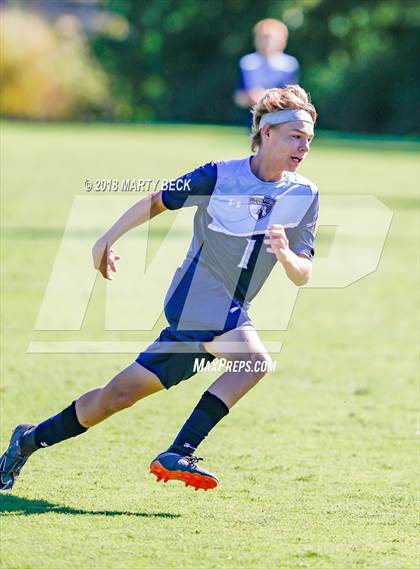Thumbnail 3 in Helias vs Father Tolton (Richard Wilson Capital City Classic) photogallery.