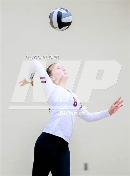 Thumbnail 2 in Inderkum @ Whitney photogallery.