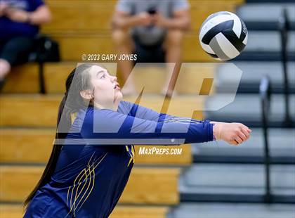 Thumbnail 3 in Inderkum @ Whitney photogallery.
