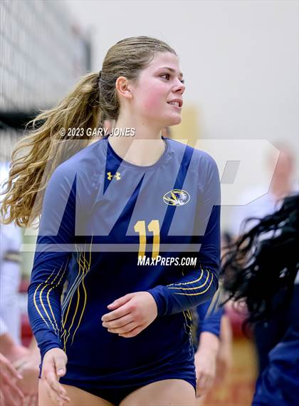 Thumbnail 3 in Inderkum @ Whitney photogallery.