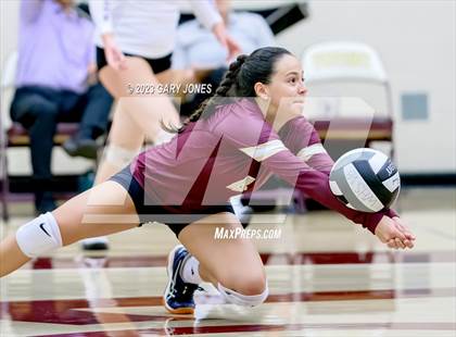 Thumbnail 3 in Inderkum @ Whitney photogallery.