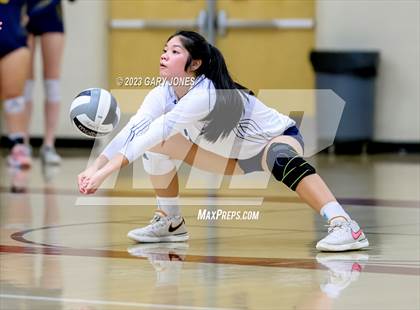 Thumbnail 2 in Inderkum @ Whitney photogallery.