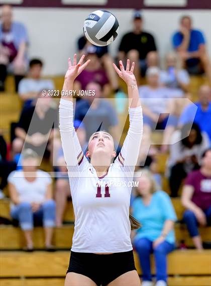 Thumbnail 2 in Inderkum @ Whitney photogallery.