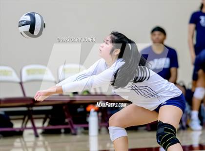 Thumbnail 3 in Inderkum @ Whitney photogallery.