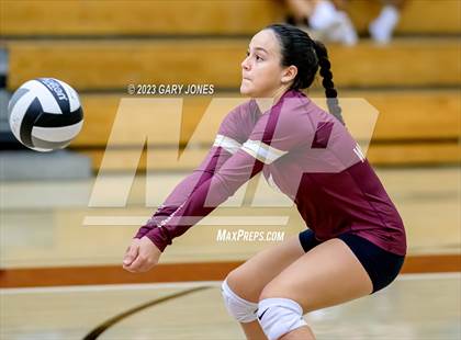 Thumbnail 2 in Inderkum @ Whitney photogallery.