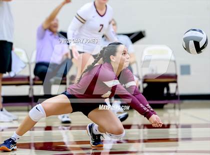 Thumbnail 2 in Inderkum @ Whitney photogallery.