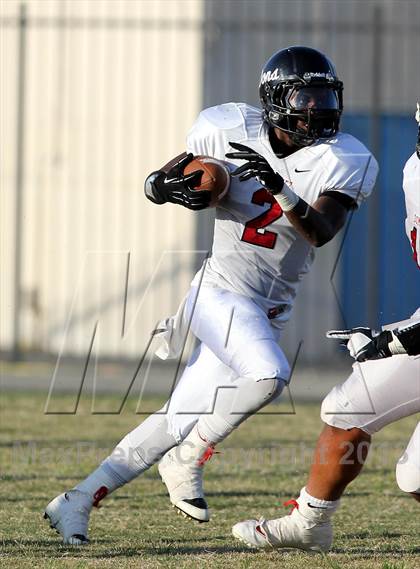 Thumbnail 2 in Dominguez vs. Compton photogallery.