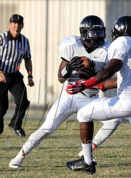 Thumbnail 1 in Dominguez vs. Compton photogallery.