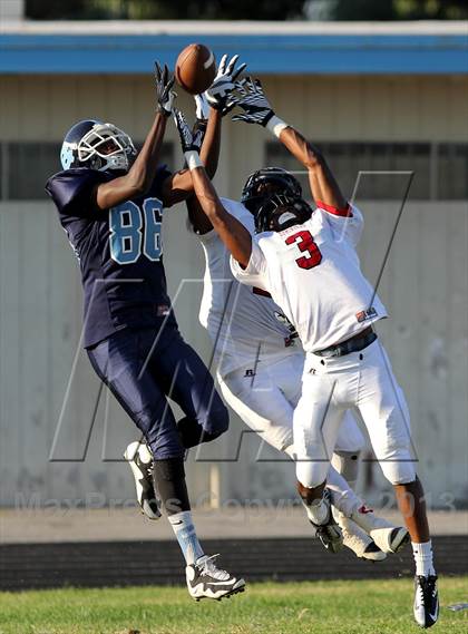 Thumbnail 1 in Dominguez vs. Compton photogallery.