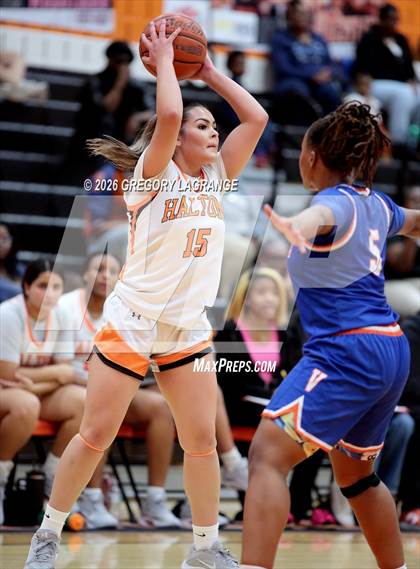 Thumbnail 2 in Bowie vs Haltom photogallery.