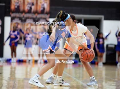 Thumbnail 3 in Bowie vs Haltom photogallery.