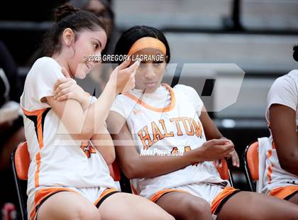 Thumbnail 2 in Bowie vs Haltom photogallery.
