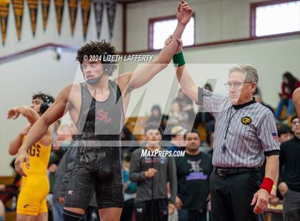 Thumbnail 2 in Lou Bronzan Invitational photogallery.