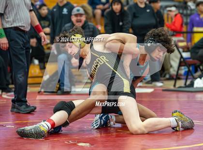 Thumbnail 3 in Lou Bronzan Invitational photogallery.