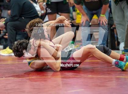 Thumbnail 3 in Lou Bronzan Invitational photogallery.