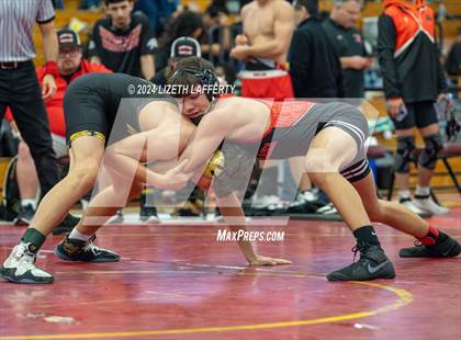Thumbnail 3 in Lou Bronzan Invitational photogallery.
