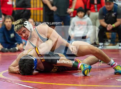 Thumbnail 2 in Lou Bronzan Invitational photogallery.