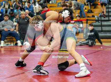 Thumbnail 2 in Lou Bronzan Invitational photogallery.