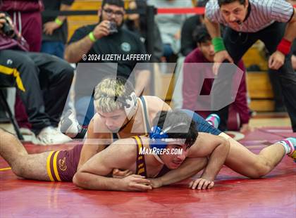 Thumbnail 3 in Lou Bronzan Invitational photogallery.